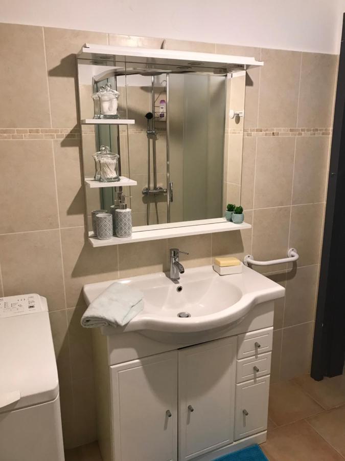Studio Tout Equipe De 27M2, A 100M De La Mer, Et 500M Des Commerces الجاجولا المظهر الخارجي الصورة